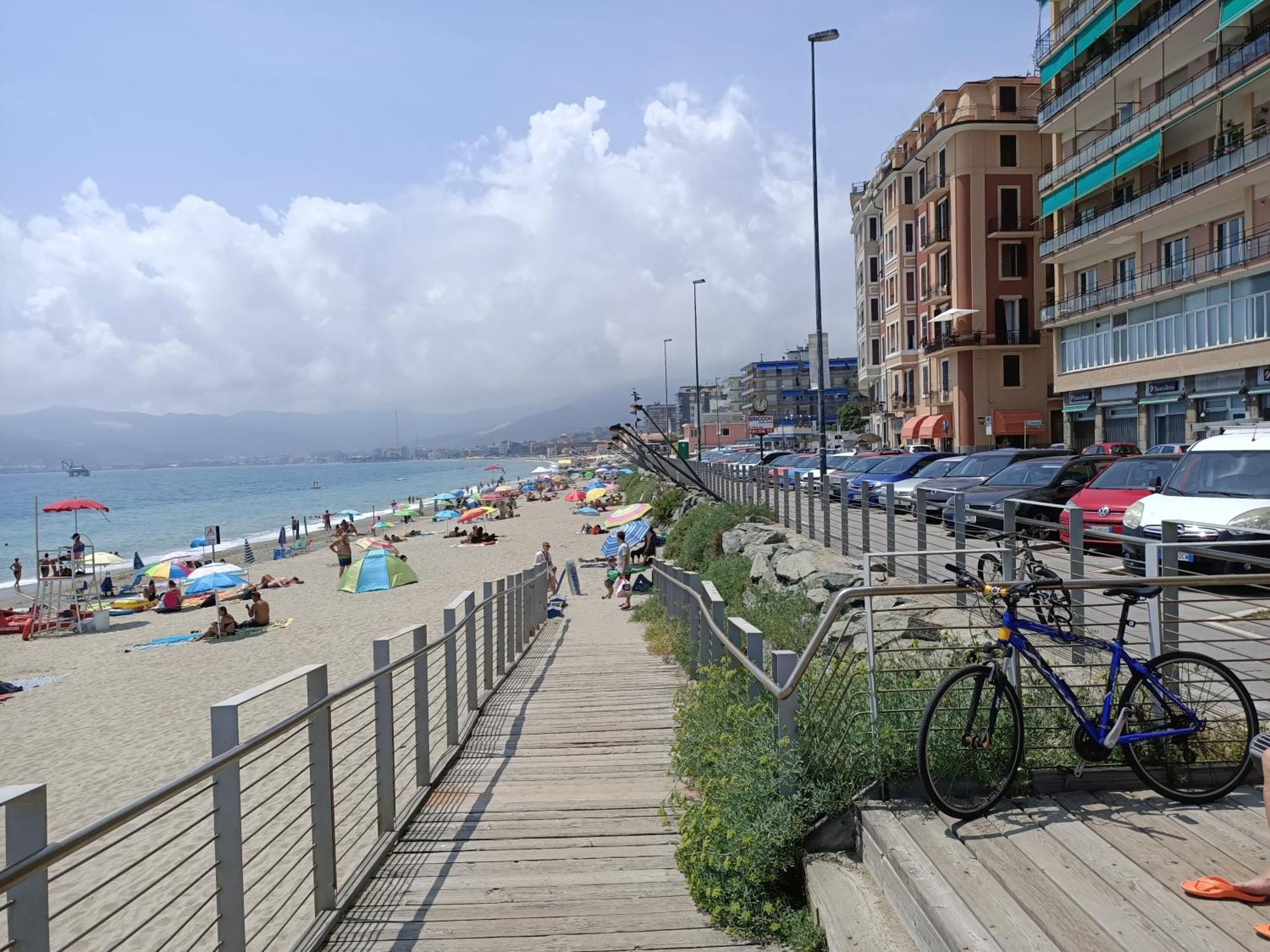 Ferienwohnung Casa Di Noemi - Seafront With Parking Savona Exterior foto